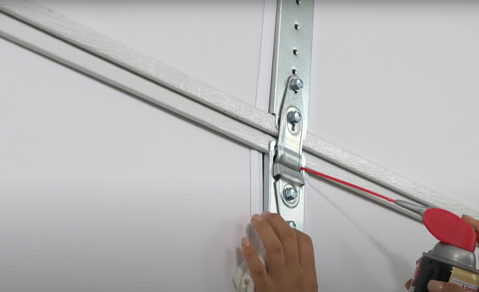 Garage Door Maintenance Bee Ridge FL