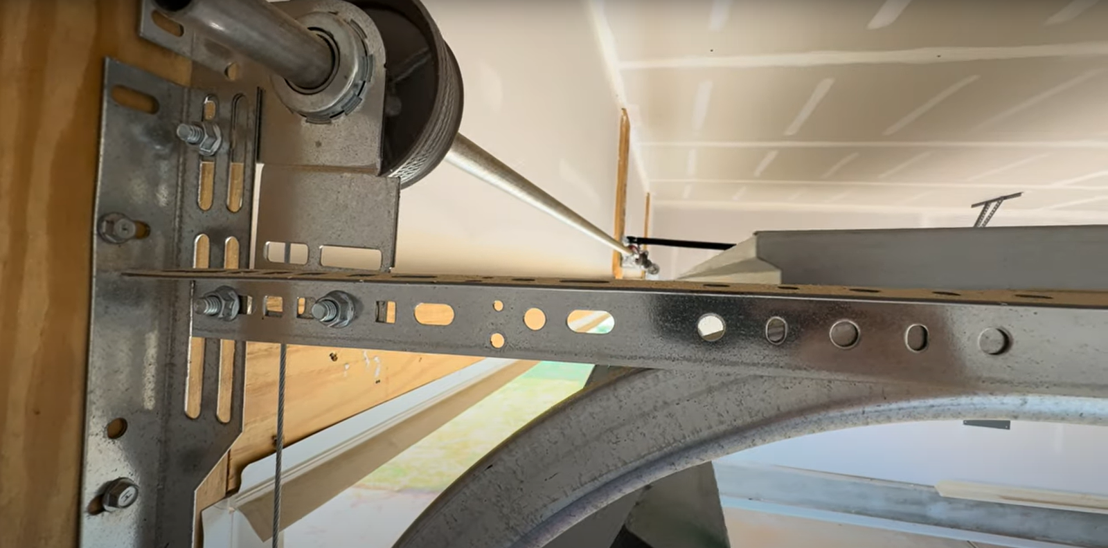 Professional garage door track repair services from Local Garage Door Repair Services Sarasota for a functional and safe garage door system.
