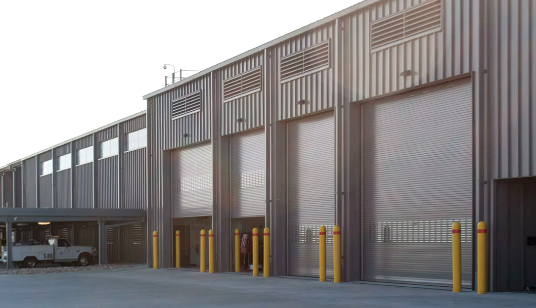 High-quality commercial garage door installed by Local Garage Door Repair Services Sarasota for added security and efficiency."