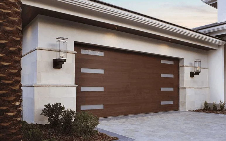 Garage door repair service by experts of Local Garage Door Services Sarasota FL.
